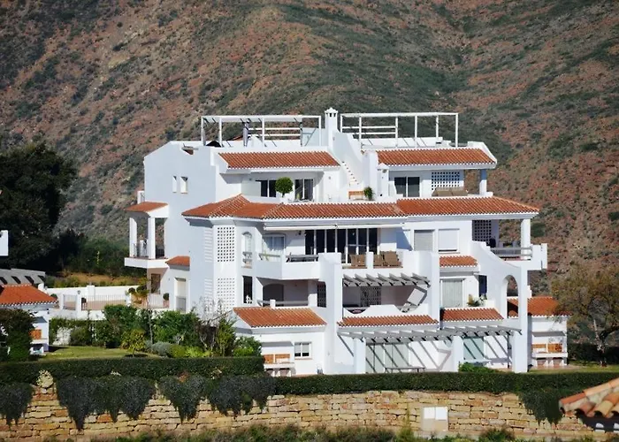 Penthouse Mit Privatem Jacuzzi In Marbella - La Mairena