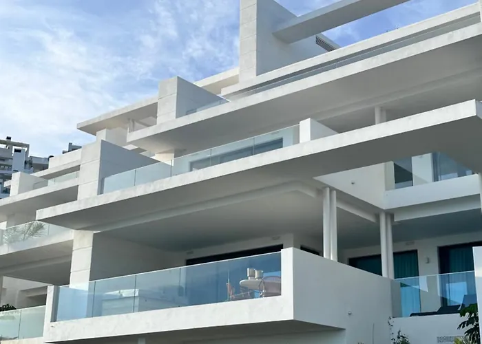 Palo Alto, Marbella, Ojen